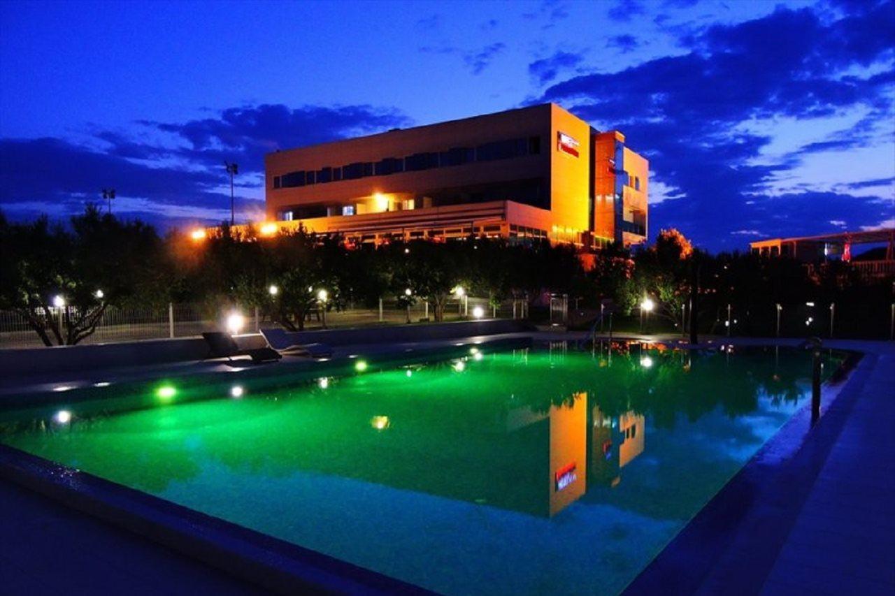 Hotel Panorama ชิเบนิก ภายนอก รูปภาพ
