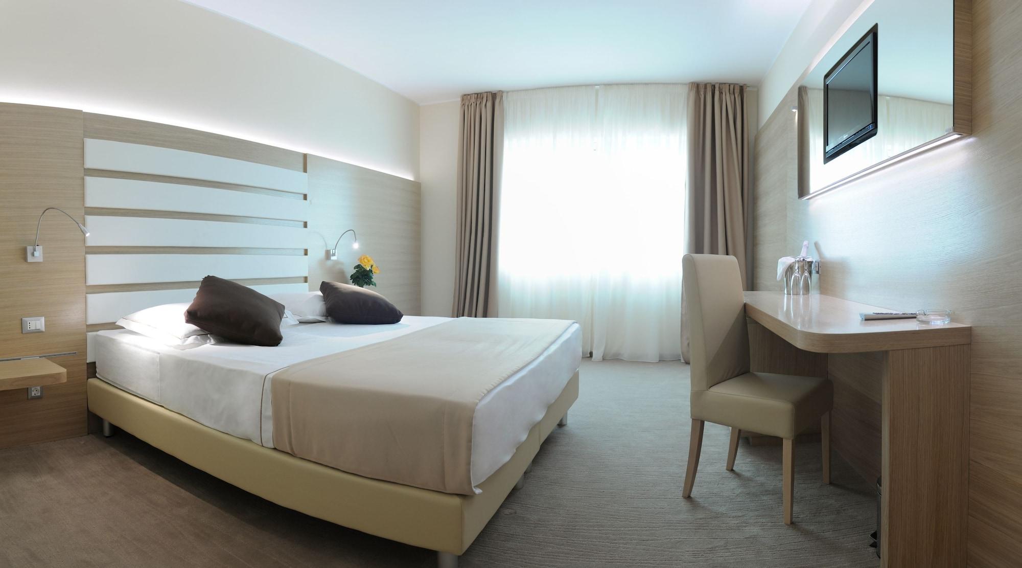 Hotel Panorama ชิเบนิก ภายนอก รูปภาพ