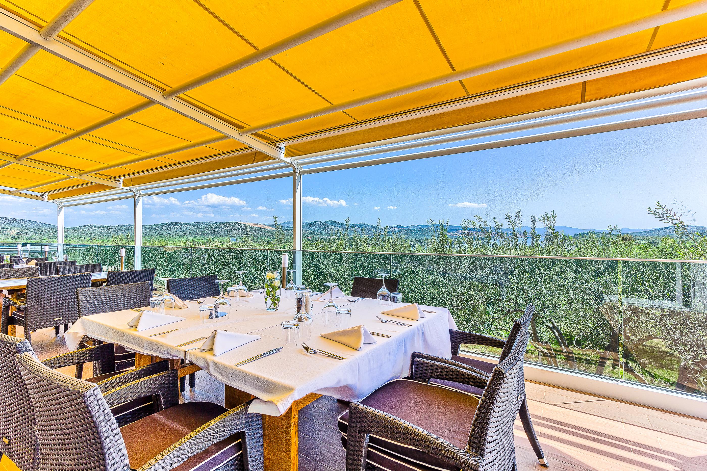 Hotel Panorama ชิเบนิก ภายนอก รูปภาพ