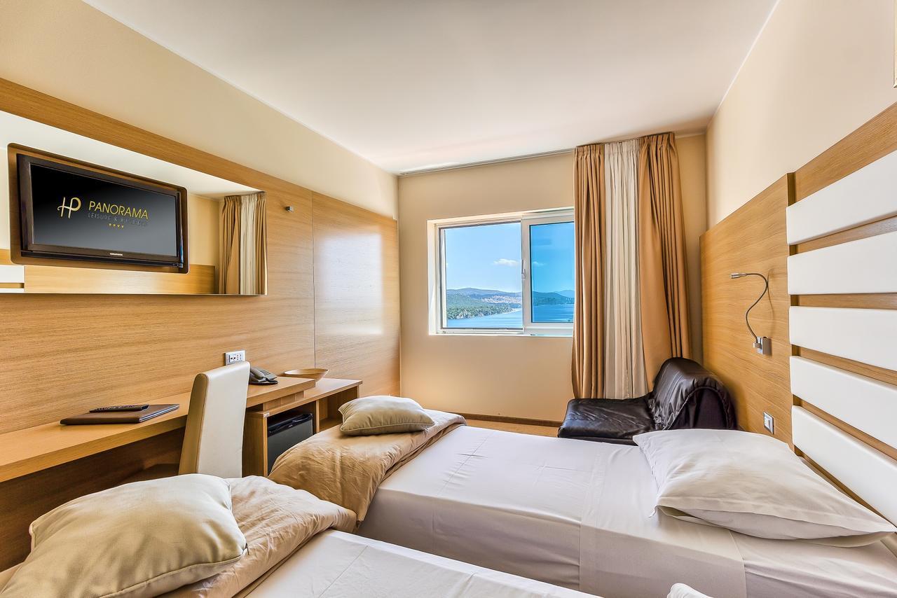 Hotel Panorama ชิเบนิก ภายนอก รูปภาพ