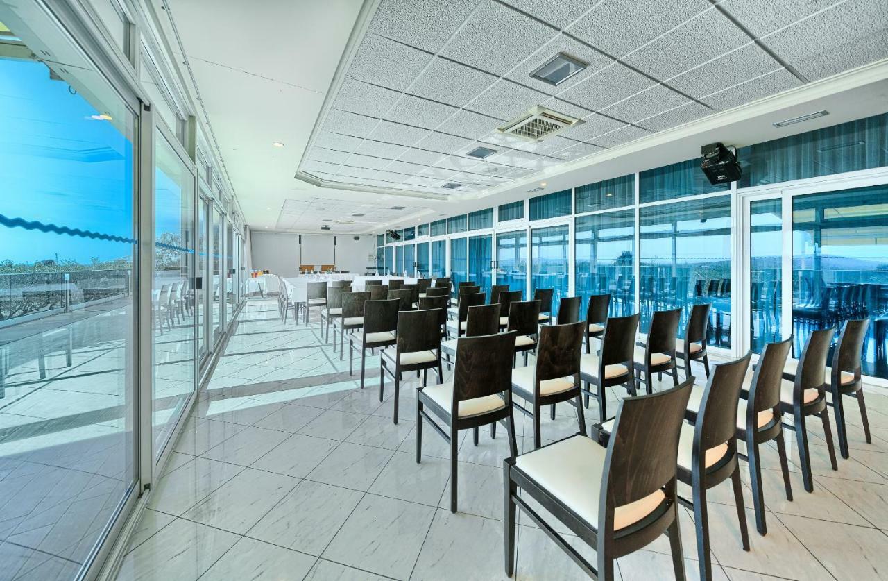 Hotel Panorama ชิเบนิก ภายนอก รูปภาพ